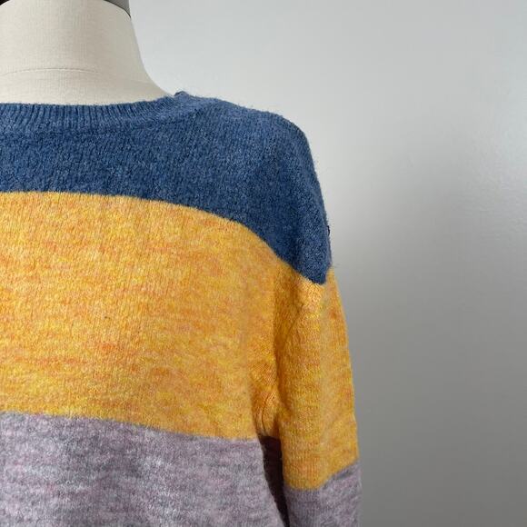 H&M • Color Block Striped Pullover Sweater - Picture 2 of 5